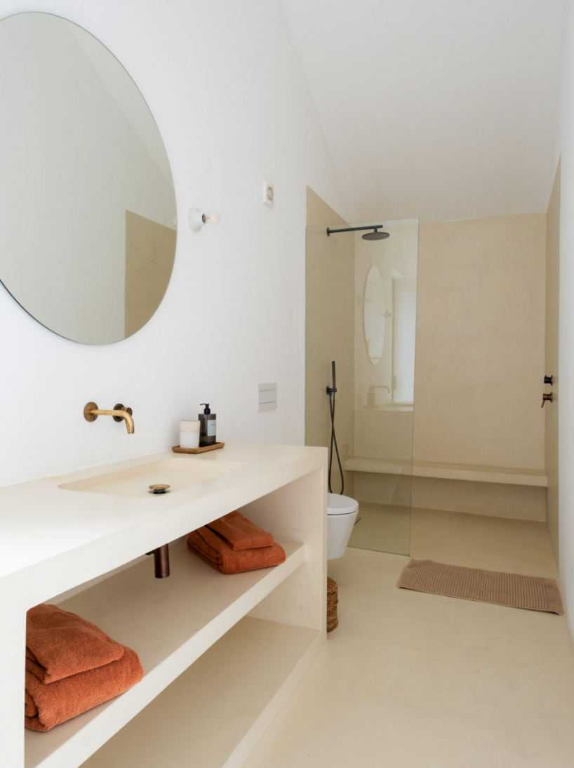 Guest Cabana One ensuite bathroom